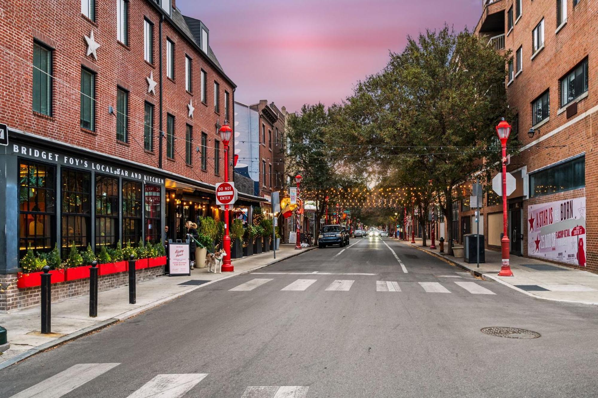 New! Spacious 3-Bedroom Apt In The Heart Of Philly Philadelphia Exterior photo